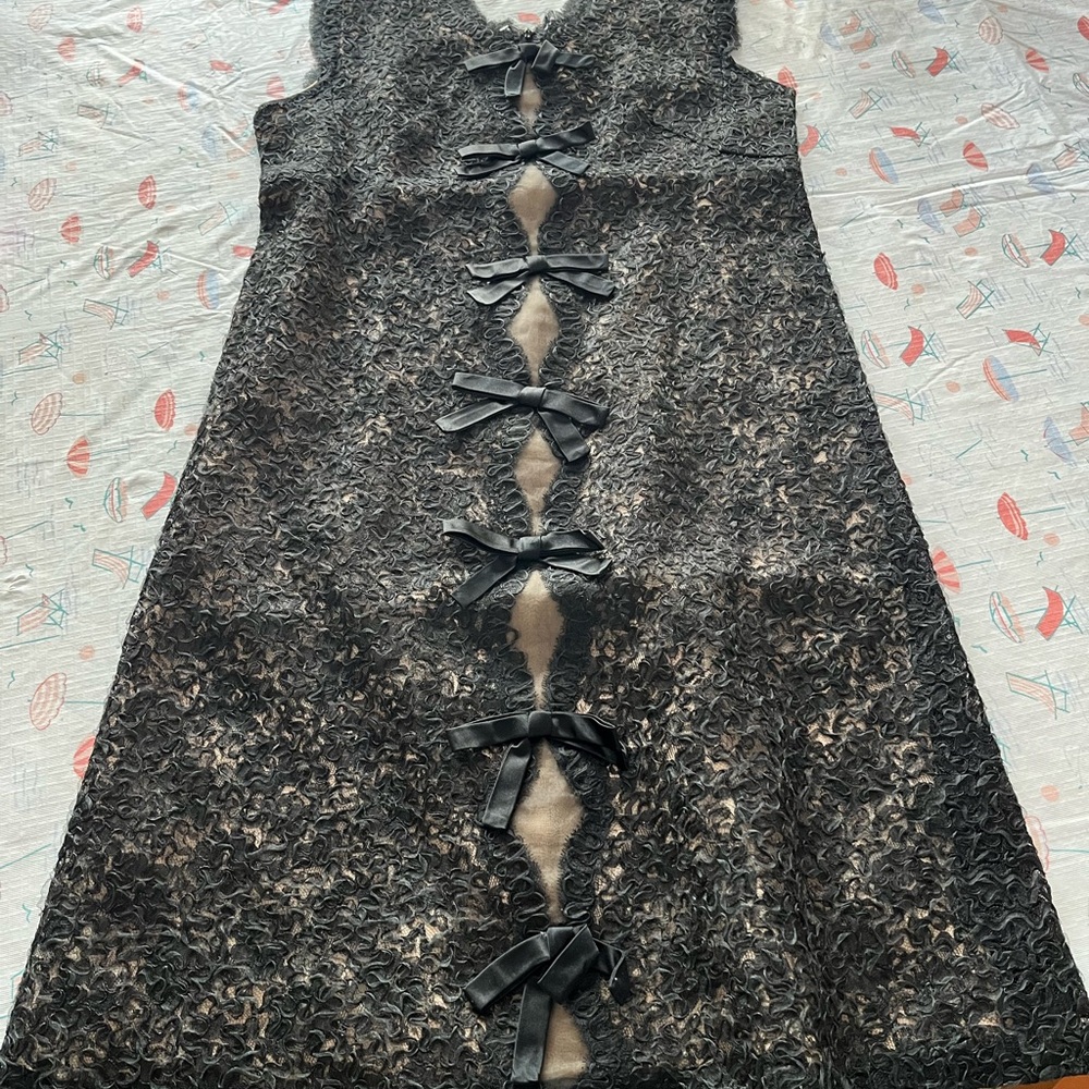 Elegant Vintage Black Lace Dress with Bow Accents made in Paris